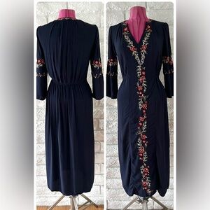 Hinge Embellished Blue and Pink Sheath Dress with V-Neck